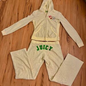 RARE Vintage Juicy Couture Hibiscus Butt Logo tracksuit - heathered yellow